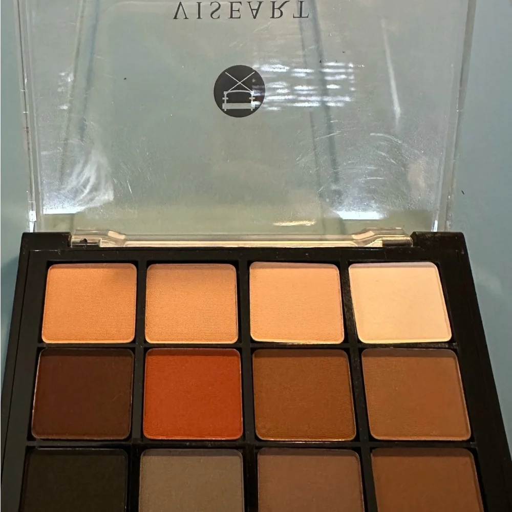 Viseart Professional Paris 12-Pan Eyeshadow Pallette in Original Neutral Nudes